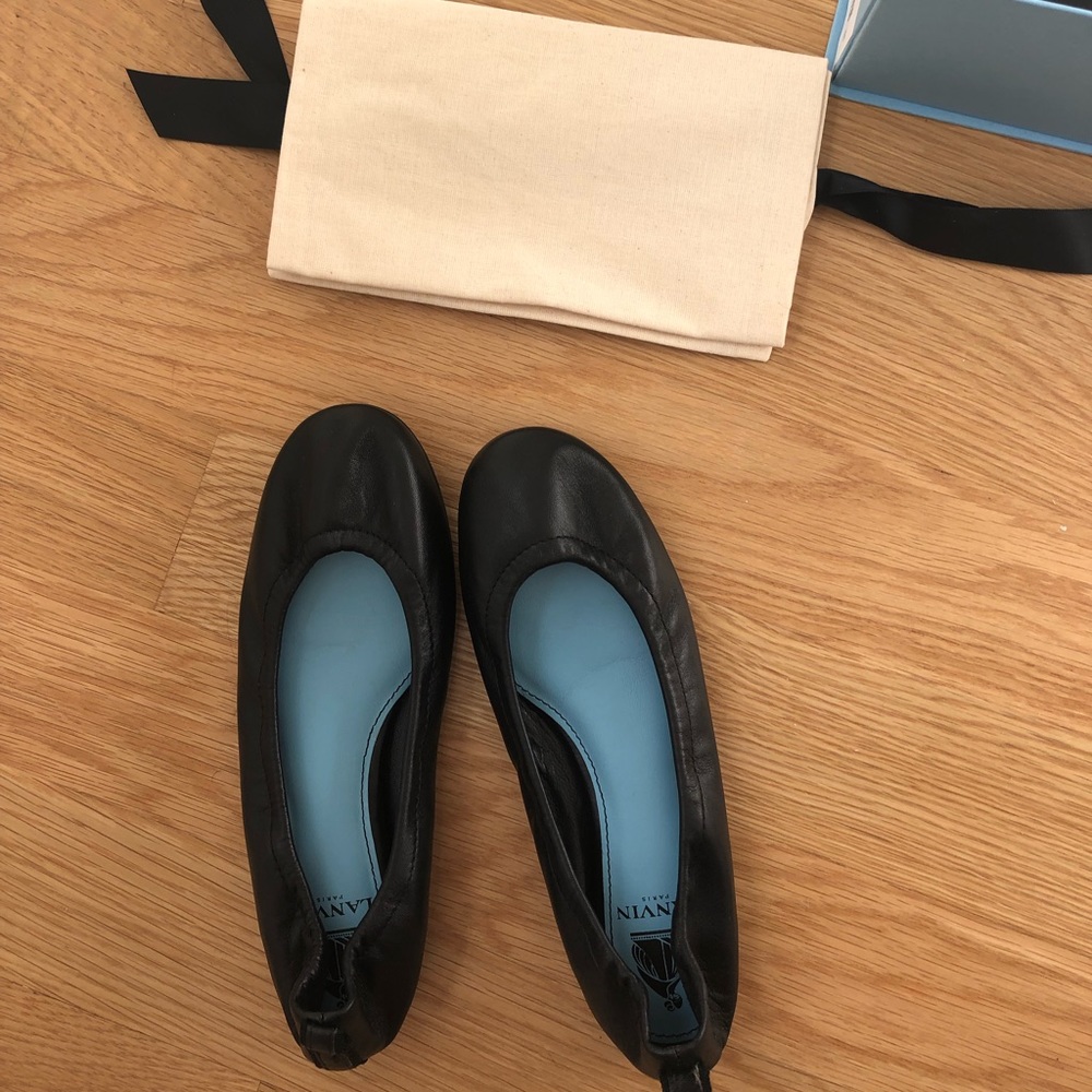 Lanvin Black Leather Flats Size 36 WORN 3x